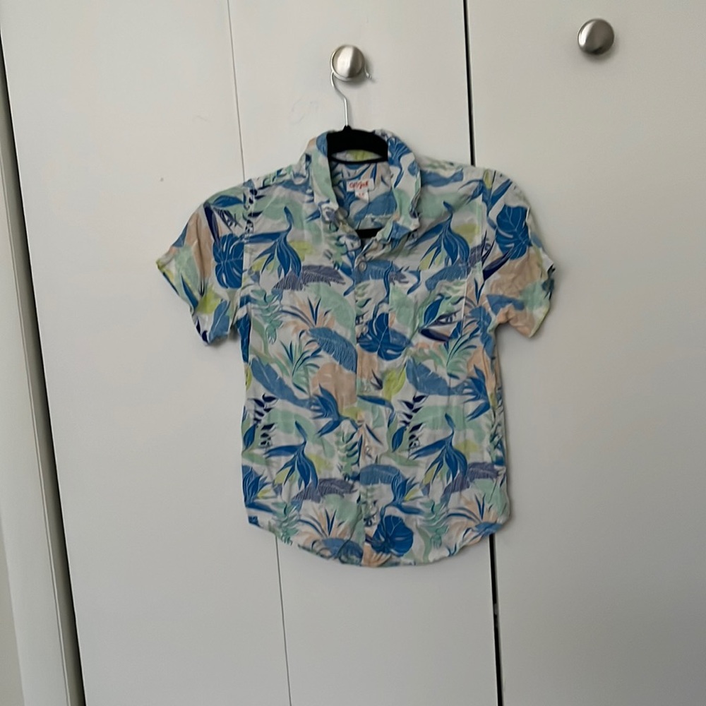 Boys Tropical Buttoned Collared T-Shirt Size 9-10